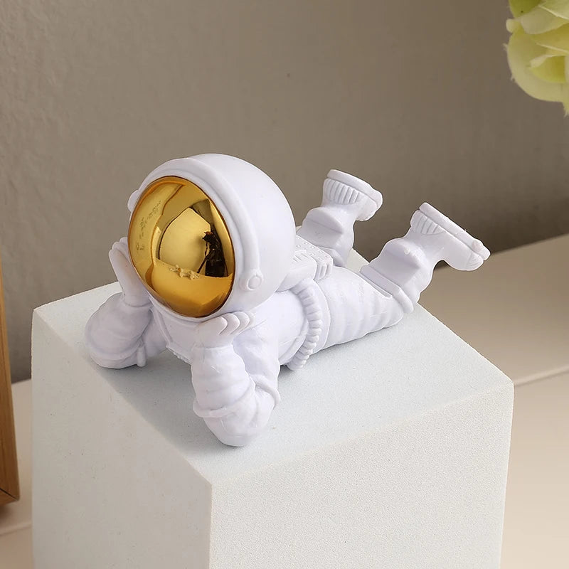 Desktop Astronaut Ornaments, Spaceman Ornaments, Desktop Phone Holder, Home Decoration, Astronaut Statue, Office Decoration