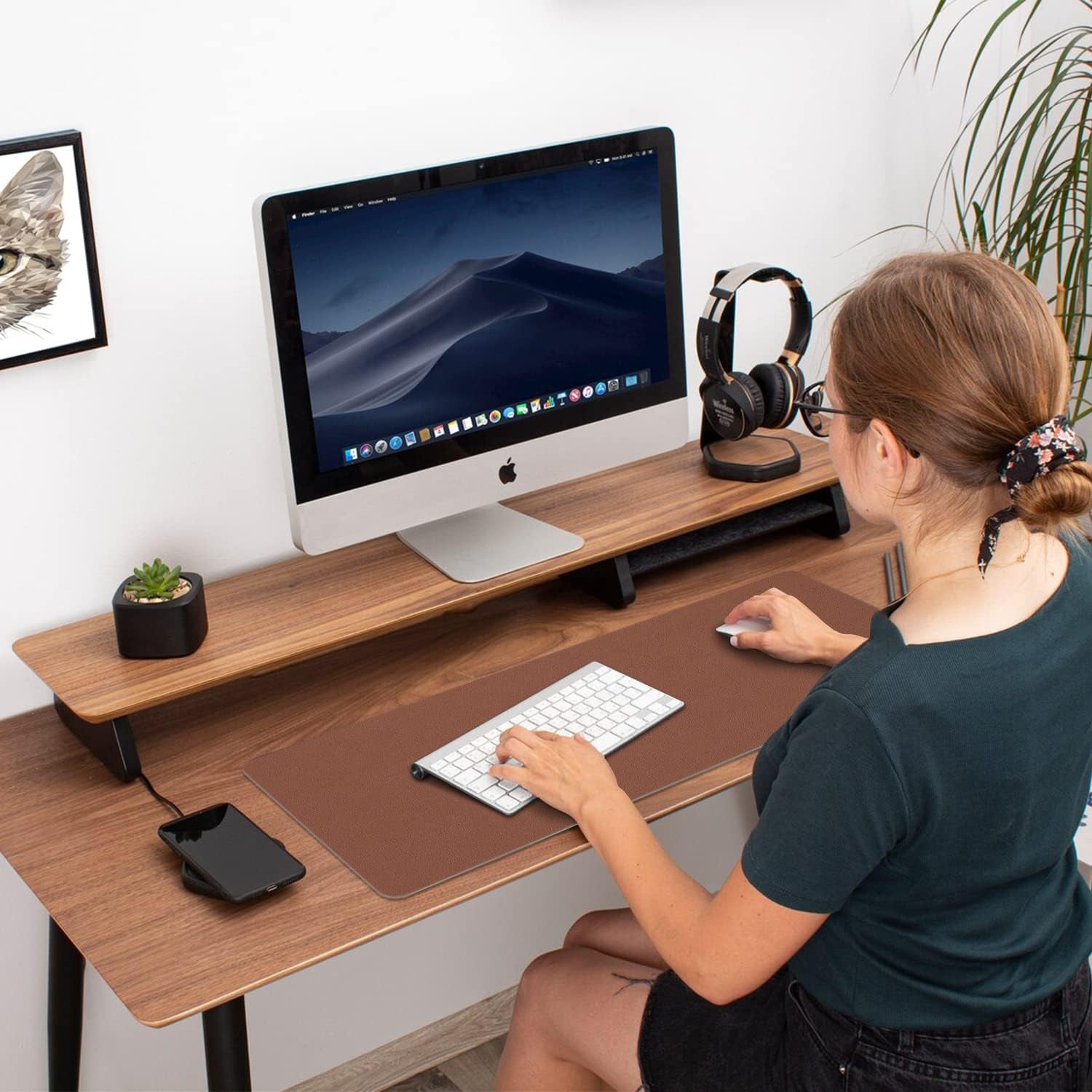 Double-Sided PU Leather Desk Pad - Non-Slip Large Mouse Pad & Desk Mat for Office, Home - Waterproof, Easy to Clean, Durable Dual-Sided Surface(Brown, 23.6